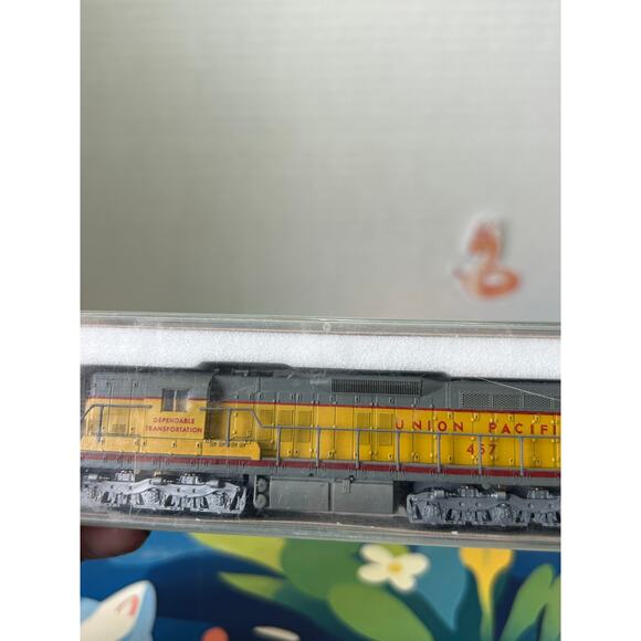N Scale Atlas EMD SD7, Union Pacific #457, DC Version, Atlas #4512 - Picture 6 of 11